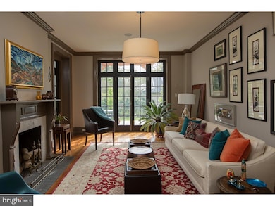 540 E Gravers Ln, Glenside, PA 19038 - photo 2