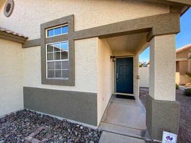 582 N Amber Ct, Chandler, AZ 85225 - photo 3