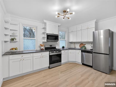 114 Colony Ave unit 1, Park Ridge, NJ 07656 - photo 6