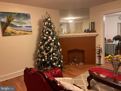 1306 N 13th St, Reading, PA 19604 - photo 4