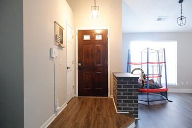 525 Laurel Ridge Rd, North Charleston, SC 29418 - photo 2