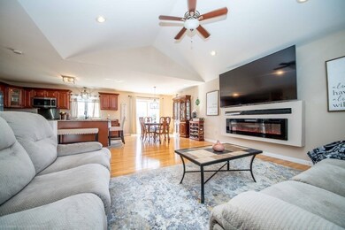 133 Point Dr W, Fall River, MA 02720 - photo 7