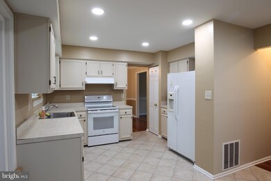 14242 Twig Rd, Silver Spring, MD 20905 - photo 3