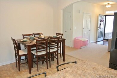 35 Foxtail Ct unit 17, Hendersonville, NC 28792 - photo 7