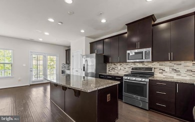 7302 Freebird Ln, Elkridge, MD 21075 - photo 2