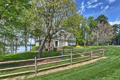 Fenced side yard