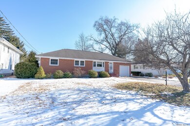 29 Norbrick Dr, Albany, NY 12205 - photo 3