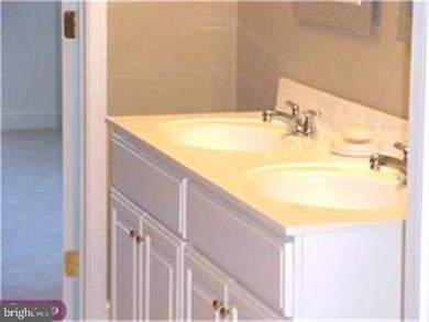 46 Weiss Ave, Flourtown, PA 19031 - photo 6