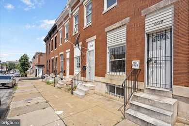 2828 E Monument St, Baltimore, MD 21205 - photo 4