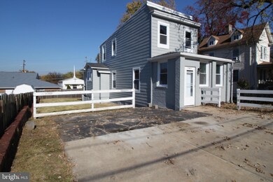 5404 Abdul St, Capitol Heights, MD 20743 - photo 2