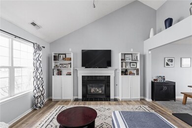 12722 Vikings Ln, Fishers, IN 46037 - photo 5