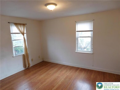 1307 E 4th St unit 1R, Bethlehem, PA 18015 - photo 7
