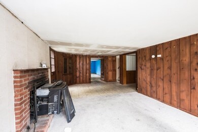 143 Blacksnake Rd, Seabrook, NH 03874 - photo 2