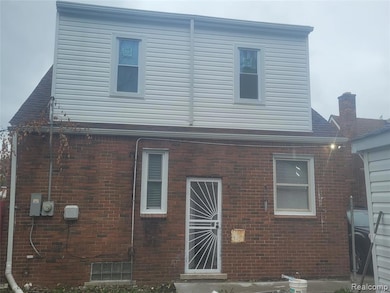 16866 Biltmore St, Detroit, MI 48235 - photo 2