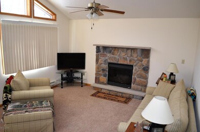 5 Ransom Cir, Albrightsville, PA 18210 - photo 2