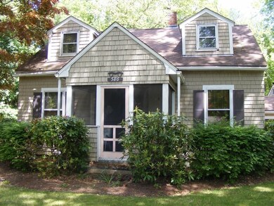 586 Whitman St, Hanson, MA 02341 - photo 2