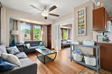 56 W Mountain St, Worcester, MA 01606 - photo 5