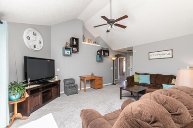 438 White Ash Rd, Nixa, MO 65714 - photo 2