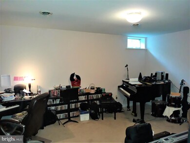 1577 Brechbill Rd, Chambersburg, PA 17202 - photo 7