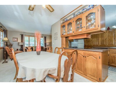 2422 Mansfield Dr, Des Moines, IA 50317 - photo 5