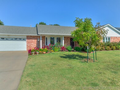 2540 SE Vicksburg St, Bartlesville, OK 74006 - photo 4