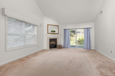 100 Sparrow Ridge Rd unit 20K, Carmel, NY 10512 - photo 5