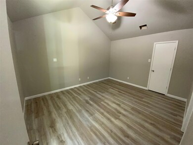 300 Mountain View Ct, Bedford, TX 76021 - photo 4