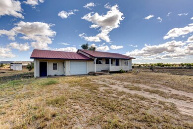 700 W Antelope Run Rd, Paulden, AZ 86334 - photo 2