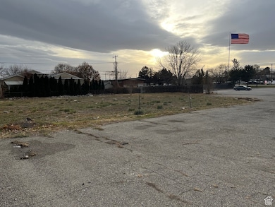 4255 S Redwood Rd W, Taylorsville, UT 84123 - photo 5