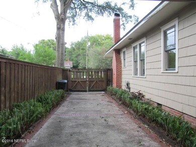 1330 Hollywood Ave, Jacksonville, FL 32205 - photo 4