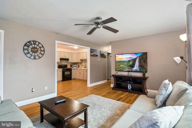 252 Heartwood Ct, Glen Burnie, MD 21061 - photo 5