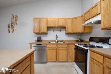 08-Kitchen-2684