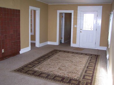 546 N Crosby St, Tekoa, WA 99033 - photo 3