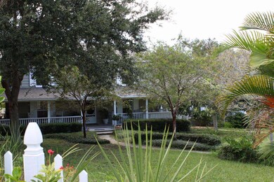 4375 Viewcrest Dr, Merritt Island, FL 32952 - photo 2