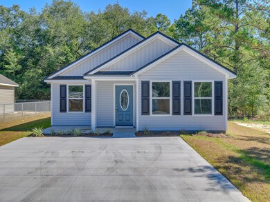 136 Lance Ln, Crawfordville, FL 32327 - photo 2