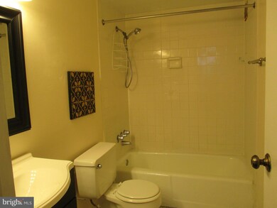 Place One Condominium unit 413, Alexandria, VA 22304 - photo 6