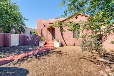 Front Walled Yard