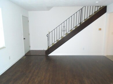 7 Sunset Dr unit B, Freeburg, IL 62243 - photo 3