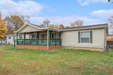 295 Third St, Concord, MI 49237 - photo 2