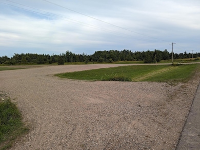 2 wide driveways (U-shape)