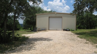 350 Private Road 2413, Hondo, TX 78861 - photo 6