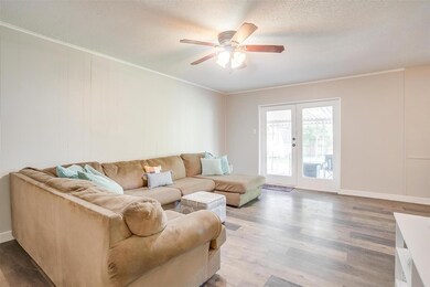 913 Madrid St, Hurst, TX 76053 - photo 5