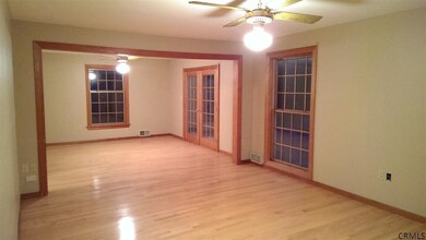 24 Dusenberry Ln, Troy, NY 12180 - photo 3