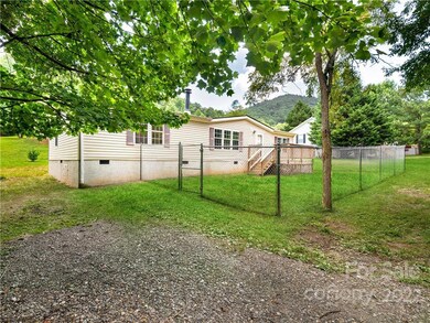 31 Shadow Oaks Dr, Asheville, NC 28806 - photo 2