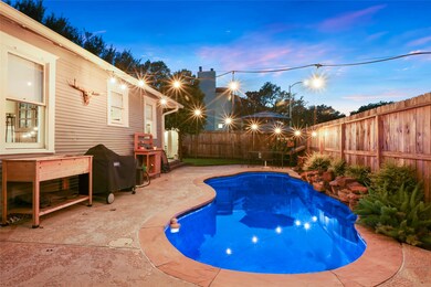 2517 Cortlandt St, Houston, TX 77008 - photo 2