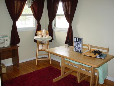 1439 S 16th St, Grand Forks, ND 58201 - photo 7