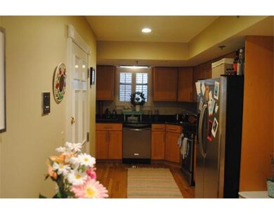 229-233 North St unit 1, Boston, MA 02113 - photo 2