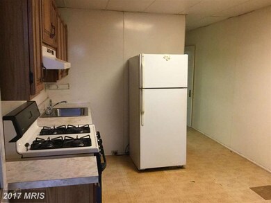 2715 Edmondson Ave, Baltimore, MD 21223 - photo 4