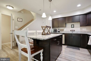 1826 Cassandra Dr unit 132, Sykesville, MD 21784 - photo 7