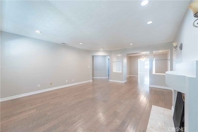 22020 San Miguel St, Woodland Hills, CA 91364 - photo 5